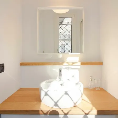 Nerino 5 Charme * Milano
